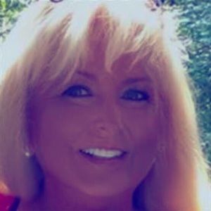 Meet your Posher, Connie